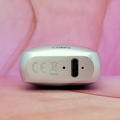 Puffmi MeshBox 5500 Disposables - Charging port and LED